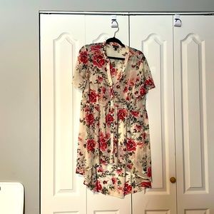 Hi low torrid blouse Size 16 or 1x (torrid size 1) 20$ or 2/30$